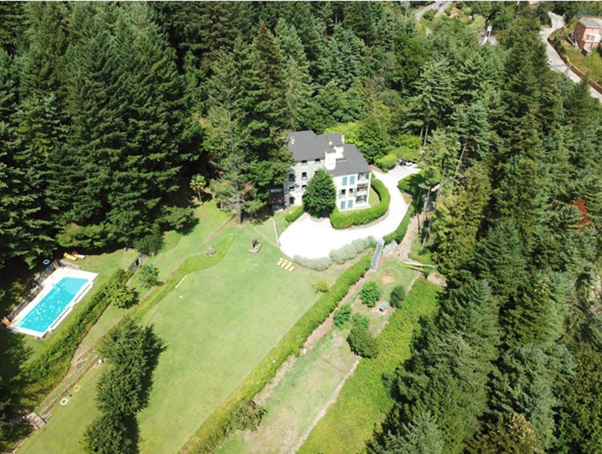 Il Bosco Di Campo Marzano Garden Apartments 보르조나사 외부 사진