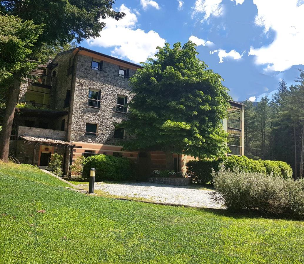 Il Bosco Di Campo Marzano Garden Apartments 보르조나사 외부 사진