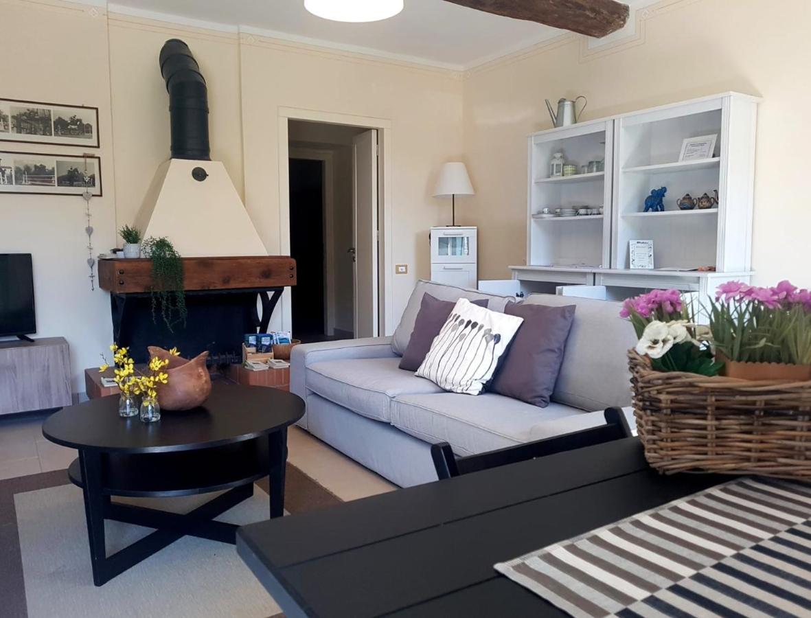Il Bosco Di Campo Marzano Garden Apartments 보르조나사 외부 사진